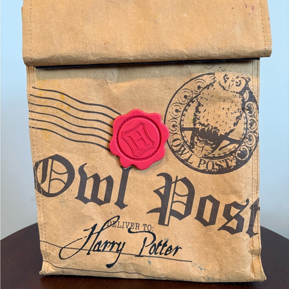Harry Potter Owl Post “Brown Paper Bag” Insulated Lunch Bag